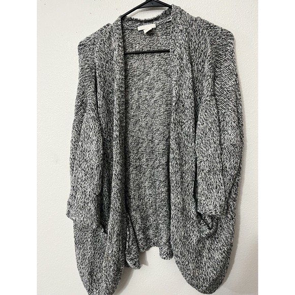 H&M Sweater Womens Large Black White Open Front Short Sleeve Cardigan Preppy - Picture 1 of 3